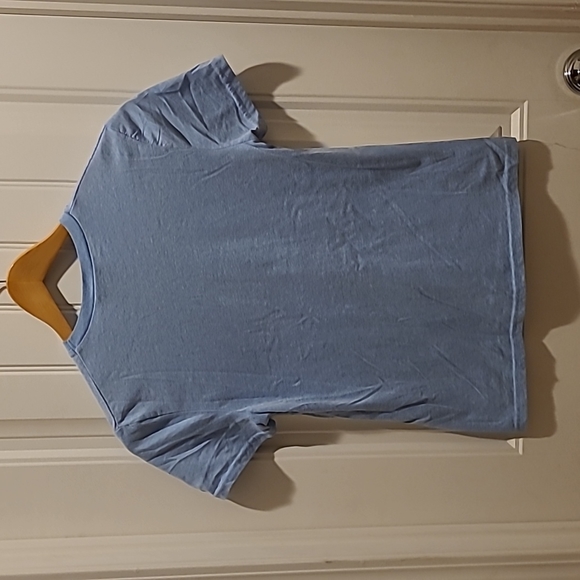 Snoopy Chillin' Tee - Picture 3 of 3